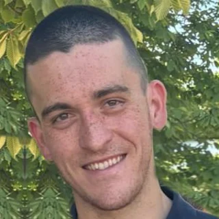 Nathan, cofondateur de Firecamp